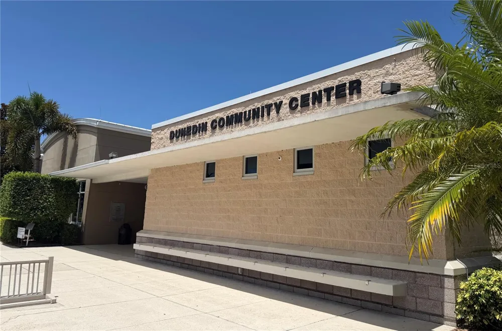 2700 BAYSHORE BOULEVARD #2108 Dunedin, FL 34698