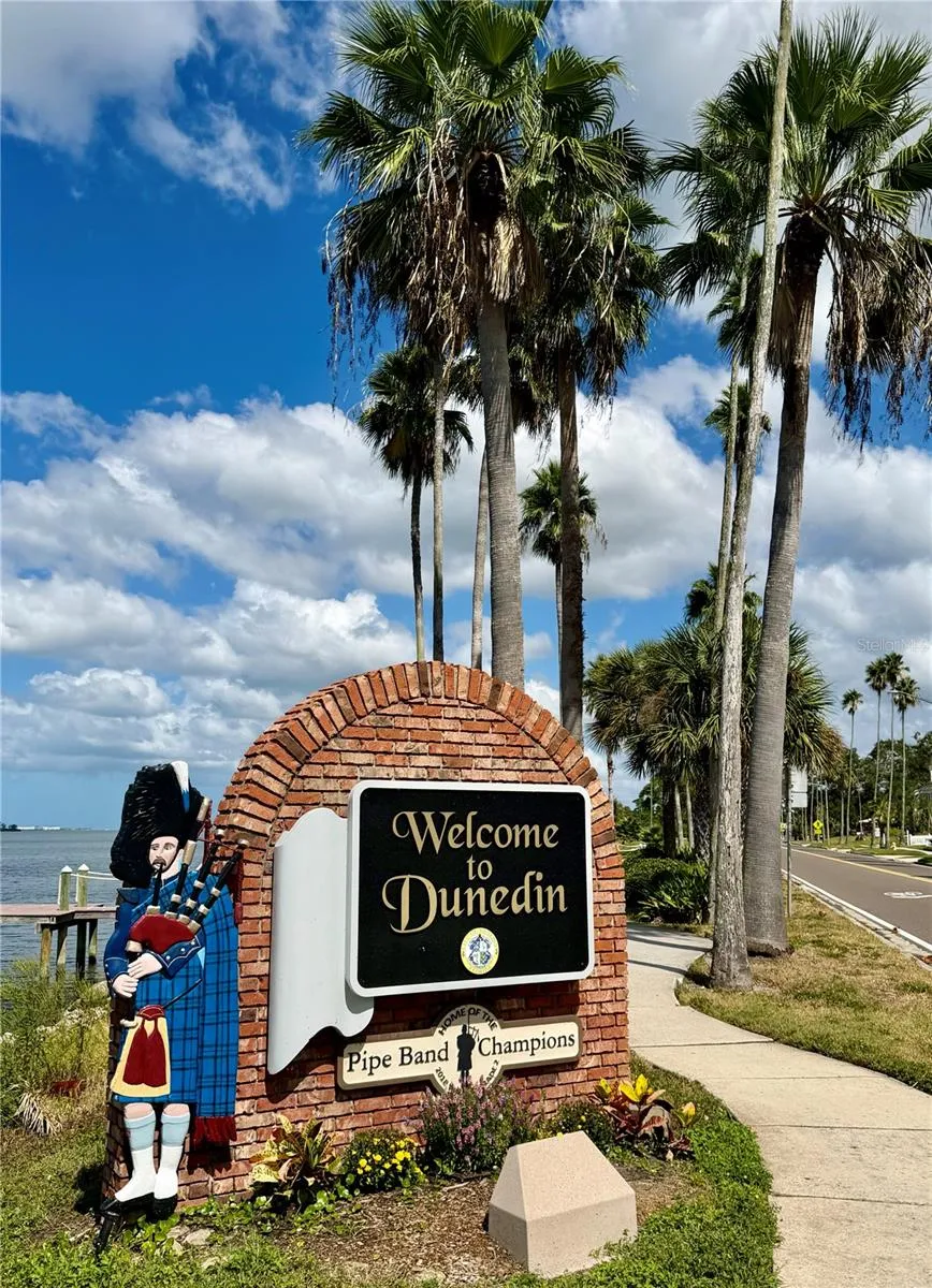 2700 BAYSHORE BOULEVARD #2108 Dunedin, FL 34698
