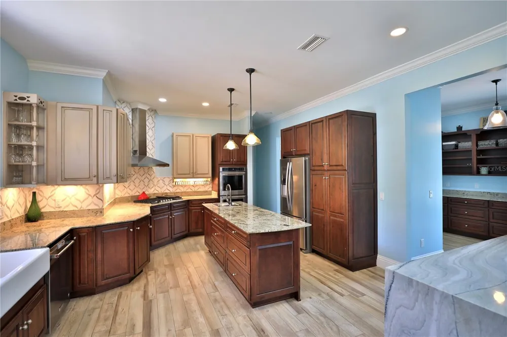 14285 US HIGHWAY 441 Citra, FL 32113