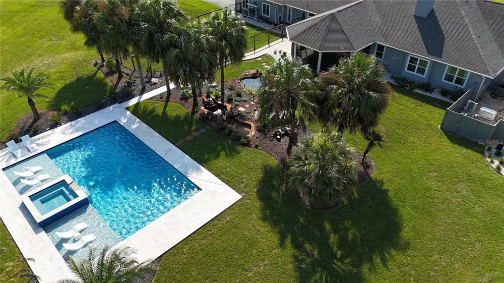 14285 US HIGHWAY 441 Citra, FL 32113