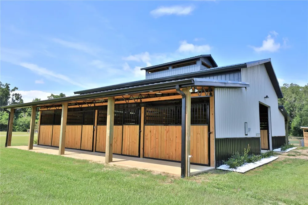 14285 US HIGHWAY 441 Citra, FL 32113