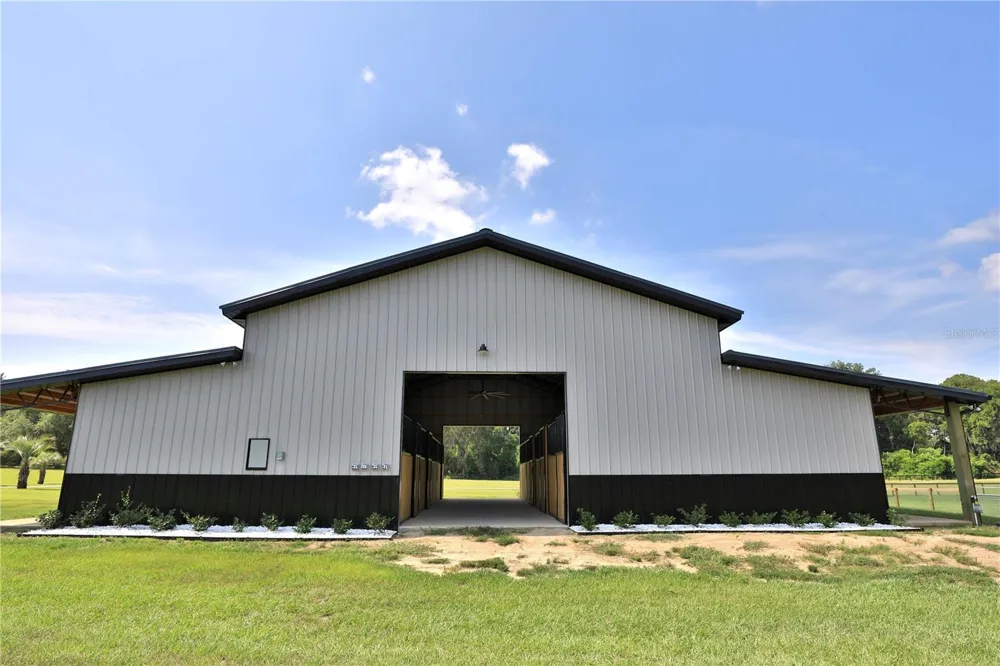 14285 US HIGHWAY 441 Citra, FL 32113