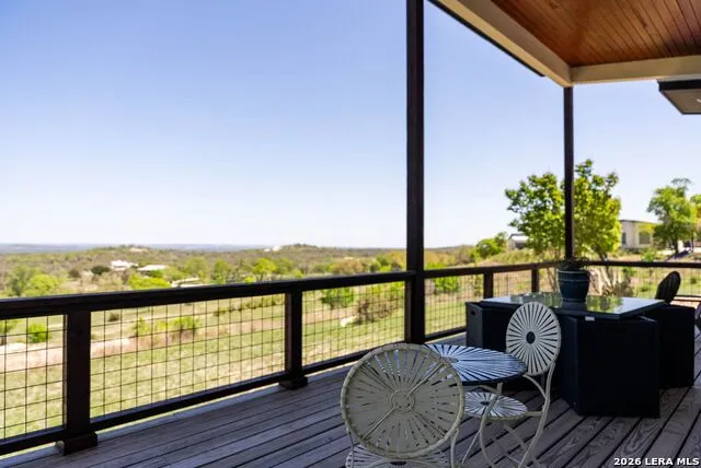 214 JUNGFRAU HILL RD Comfort, TX 78013