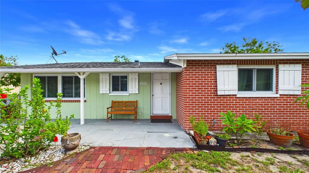 2809 EDENWOOD STREET Clearwater, FL 33759