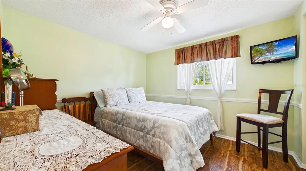 2809 EDENWOOD STREET Clearwater, FL 33759