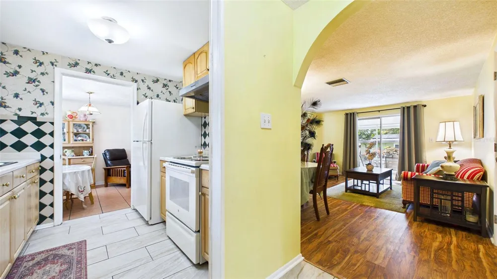 2809 EDENWOOD STREET Clearwater, FL 33759
