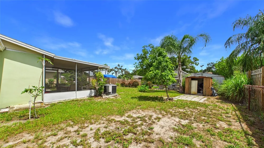 2809 EDENWOOD STREET Clearwater, FL 33759