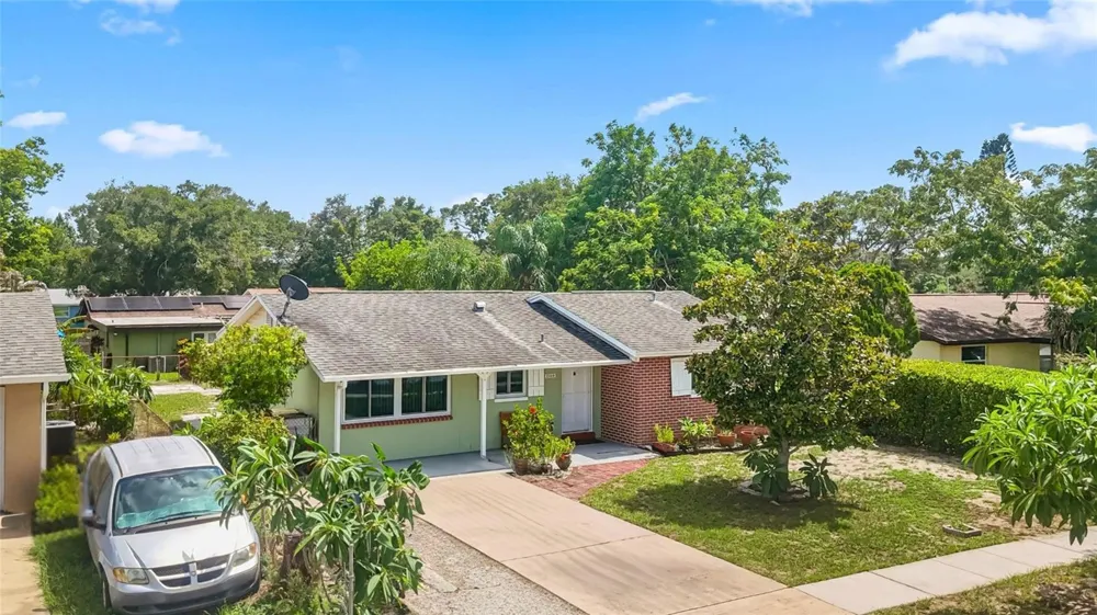 2809 EDENWOOD STREET Clearwater, FL 33759