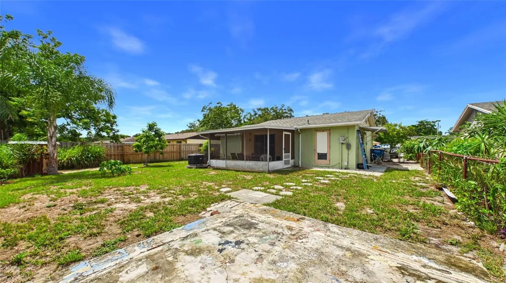 2809 EDENWOOD STREET Clearwater, FL 33759