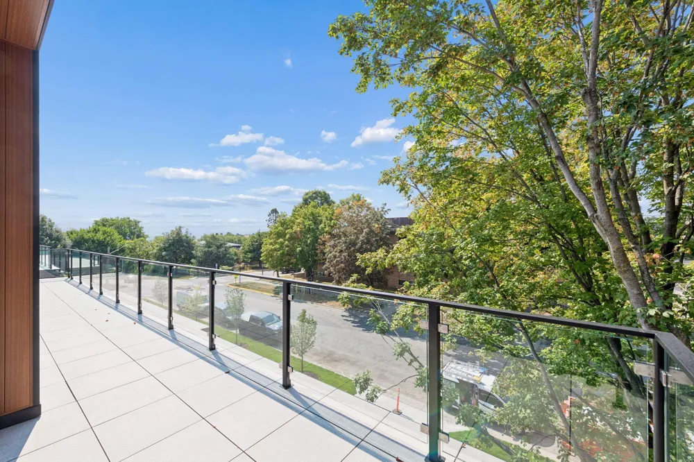 150 Broadway Avenue S #3C Wayzata, MN 55391