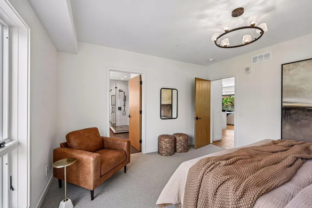 150 Broadway Avenue S #3C Wayzata, MN 55391