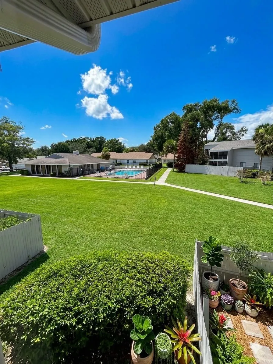 1412 OAK PLACE #J Apopka, FL 32712