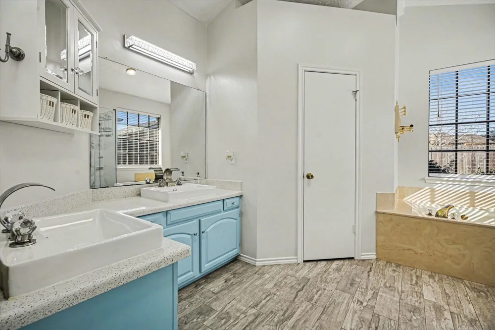 1321 Garden Court Deer Park, TX 77536