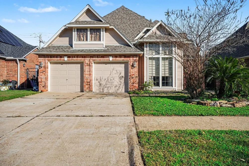 1321 Garden Court Deer Park, TX 77536
