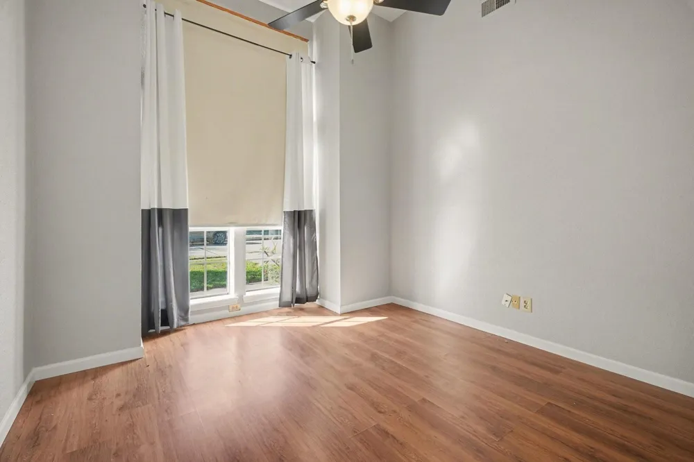 1321 Garden Court Deer Park, TX 77536