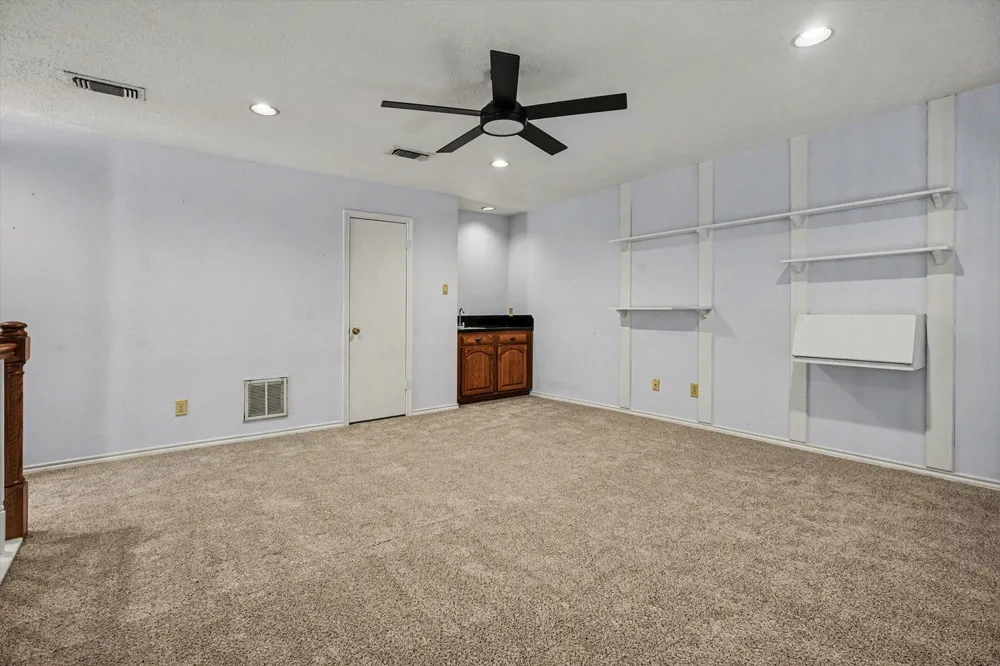 1321 Garden Court Deer Park, TX 77536