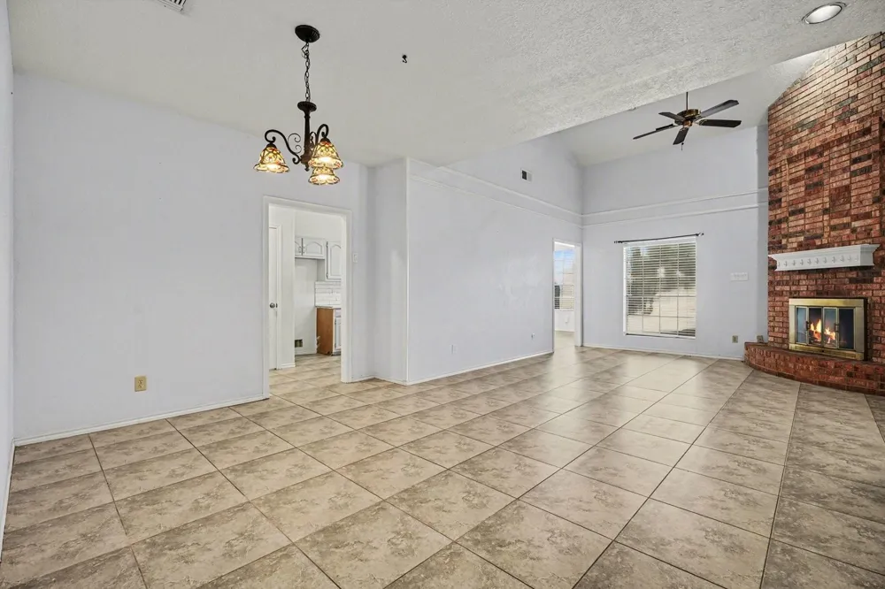 1321 Garden Court Deer Park, TX 77536