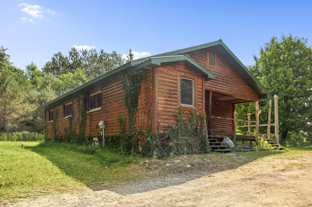 19603 Cinder Road Interlochen, MI 49643