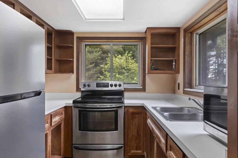 19603 Cinder Road Interlochen, MI 49643