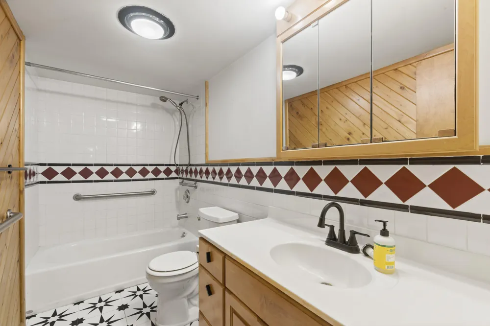 19603 Cinder Road Interlochen, MI 49643