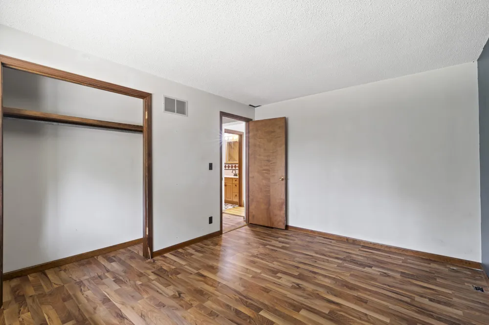 19603 Cinder Road Interlochen, MI 49643