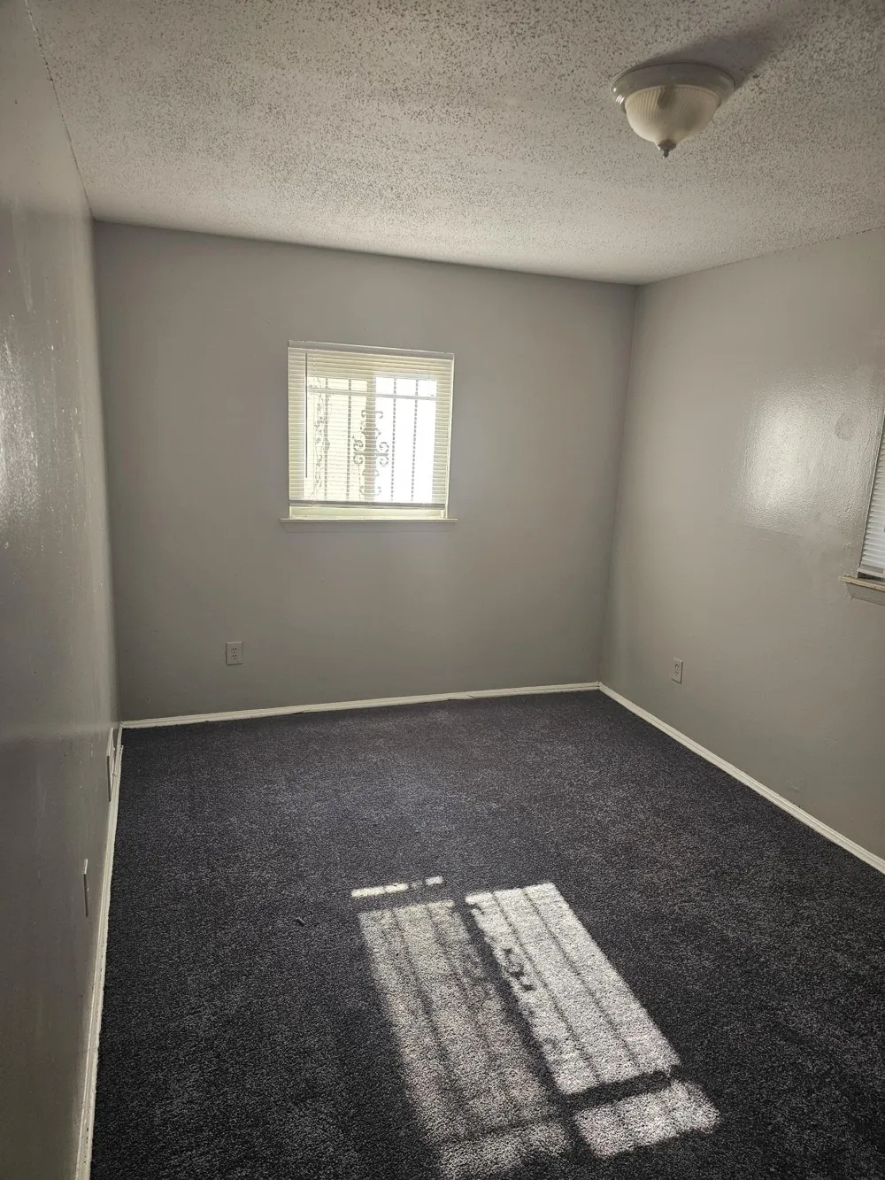 18331 Burgess Detroit, MI 48219