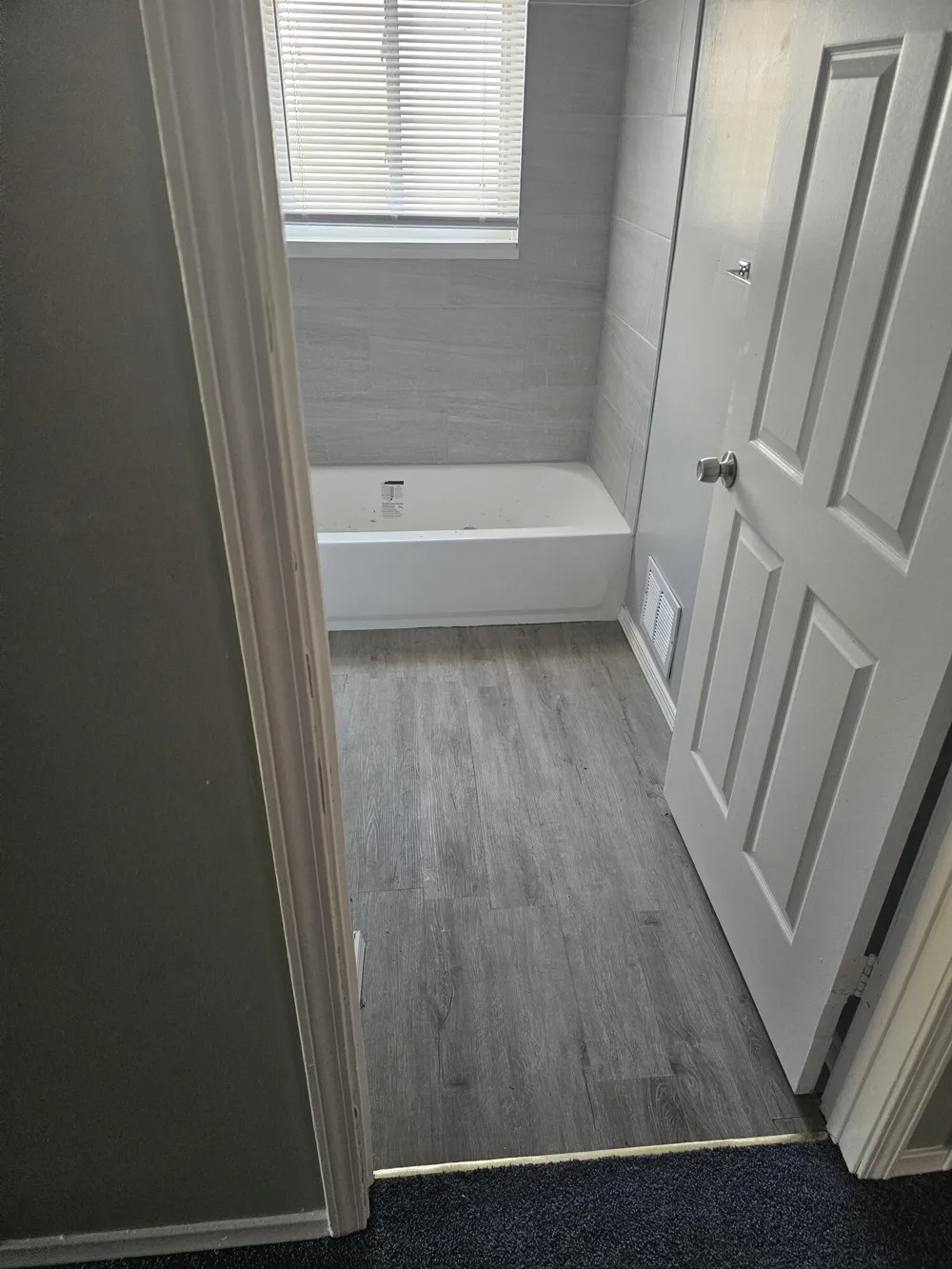 18331 Burgess Detroit, MI 48219