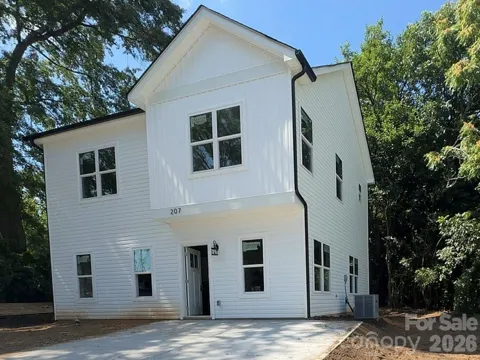 Lot 1 E Elm Street