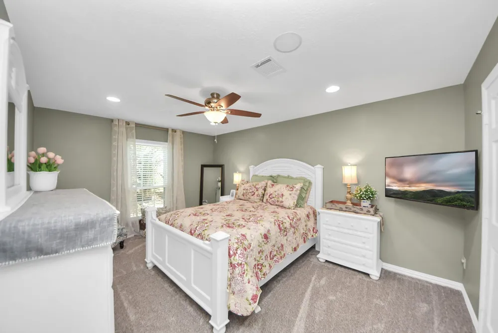 813 Paradise Lane Montgomery, TX 77356
