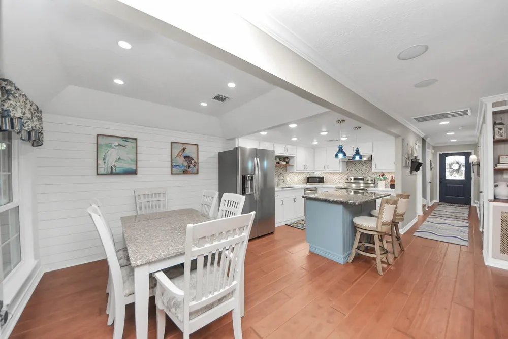813 Paradise Lane Montgomery, TX 77356