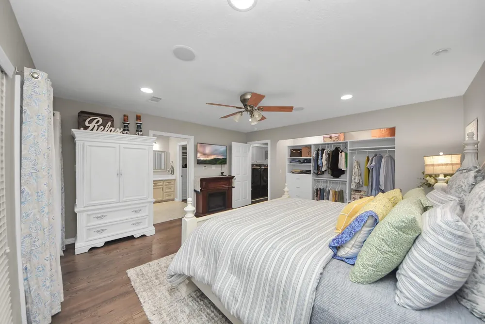 813 Paradise Lane Montgomery, TX 77356
