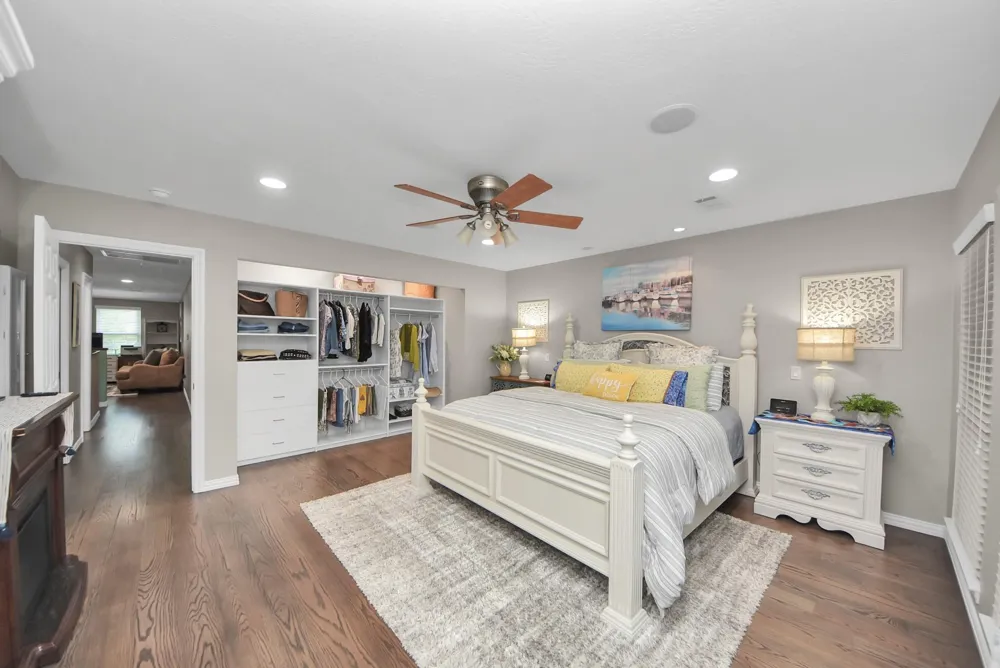 813 Paradise Lane Montgomery, TX 77356