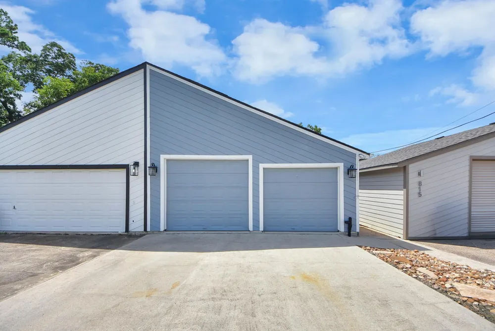 813 Paradise Lane Montgomery, TX 77356