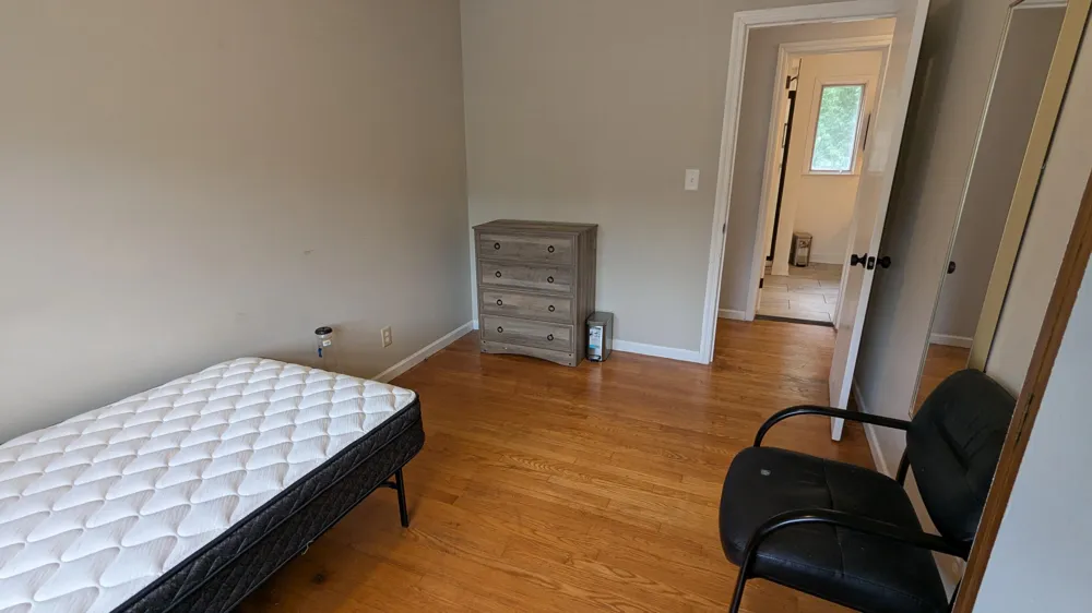 3036 Perry Avenue SW Wyoming, MI 49519