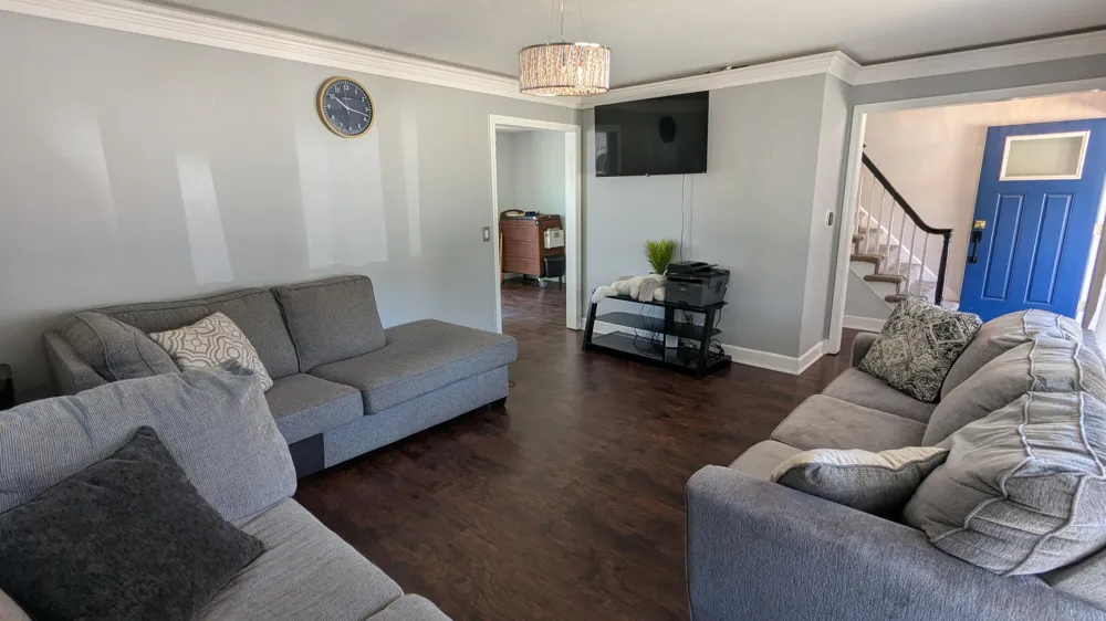 3036 Perry Avenue SW Wyoming, MI 49519