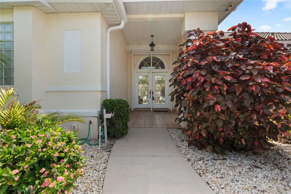 2122 PLATINUM DRIVE Sun City Center, FL 33573
