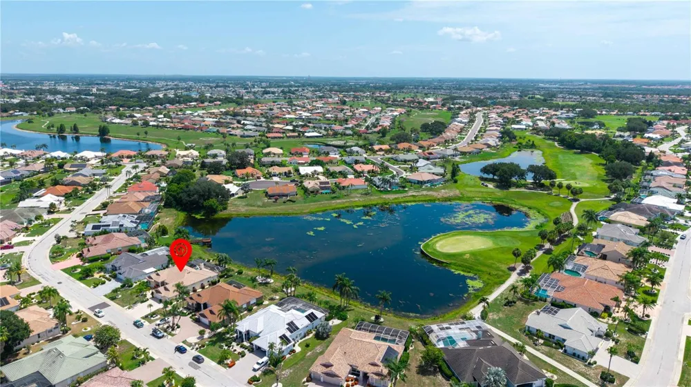 2122 PLATINUM DRIVE Sun City Center, FL 33573