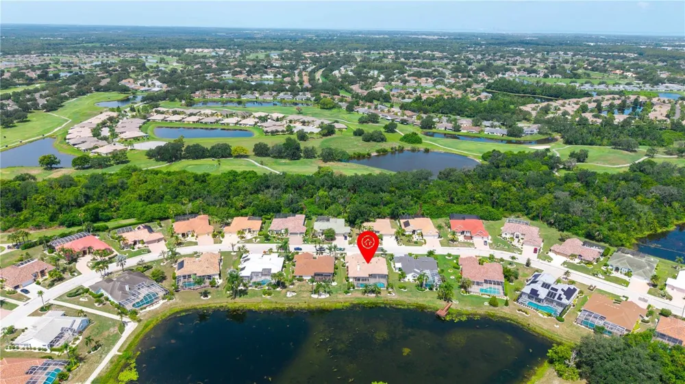 2122 PLATINUM DRIVE Sun City Center, FL 33573