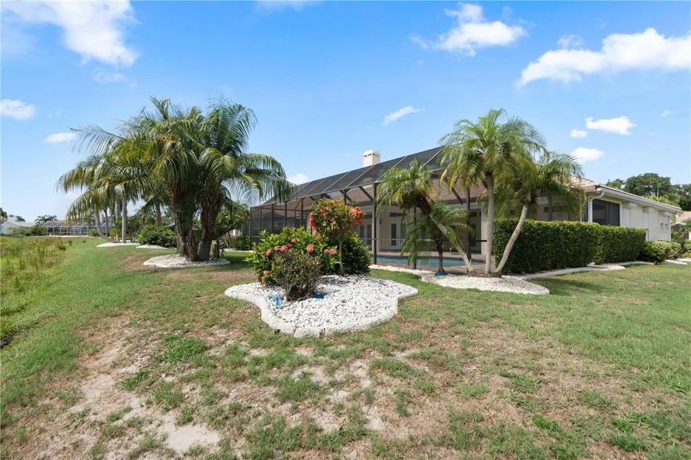 2122 PLATINUM DRIVE Sun City Center, FL 33573