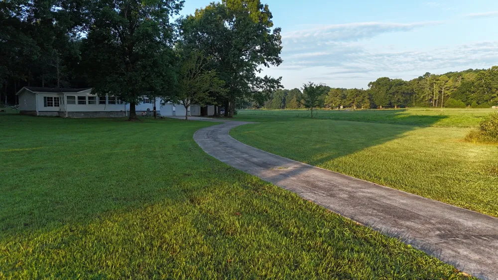 161 Hopkins Bridge Rd Unionville, TN 37180