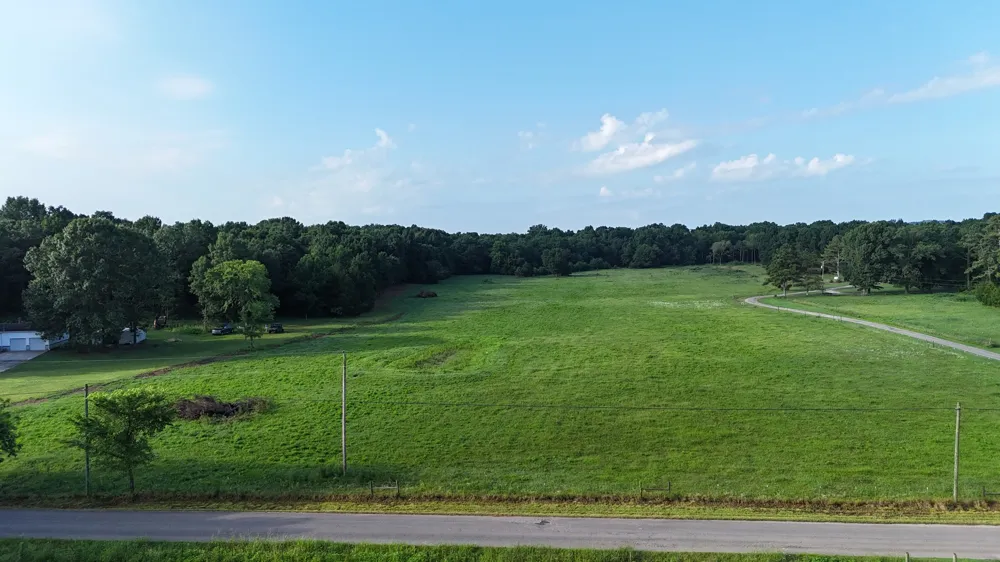 161 Hopkins Bridge Rd Unionville, TN 37180