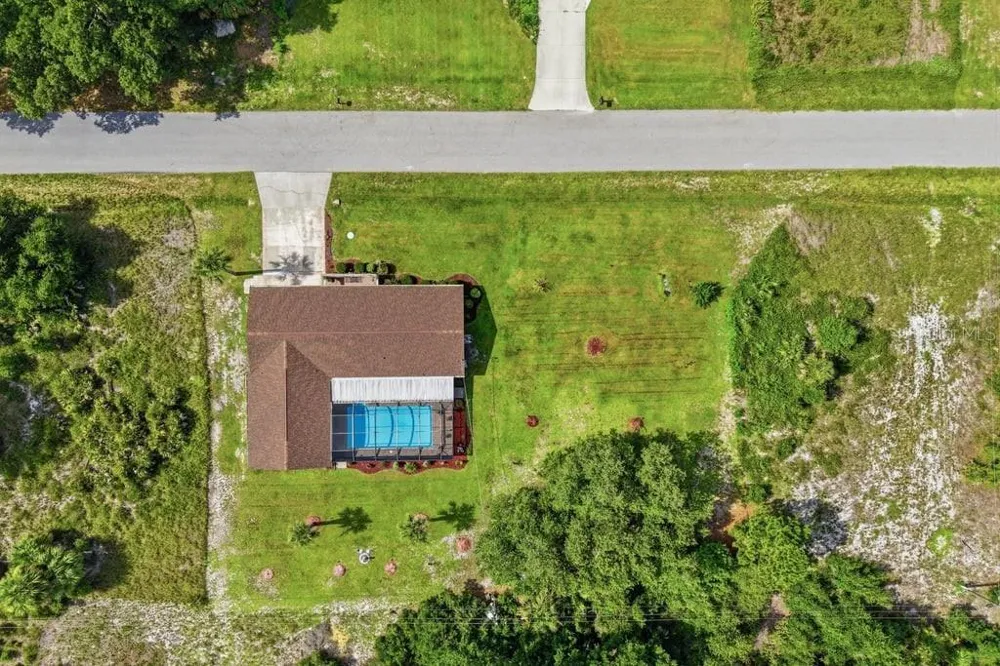 15562 MAYNARD AVENUE Port Charlotte, FL 33953