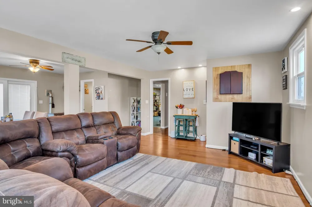5 IMPALA DRIVE Dillsburg, PA 17019