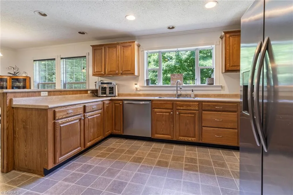 3286 Nc Highway 54 Haw River, NC 27258