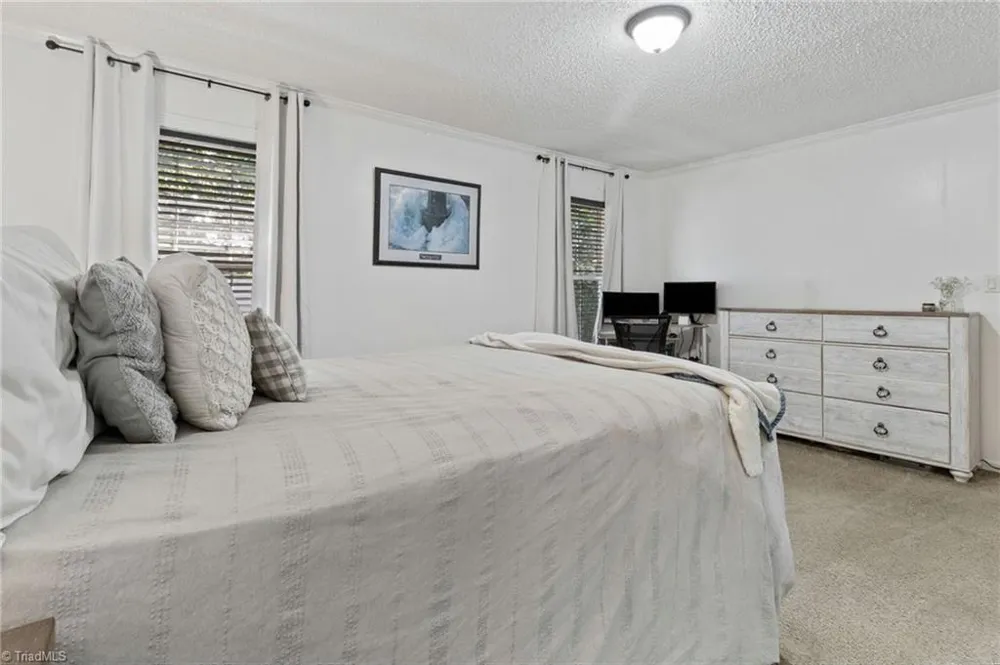 3286 Nc Highway 54 Haw River, NC 27258