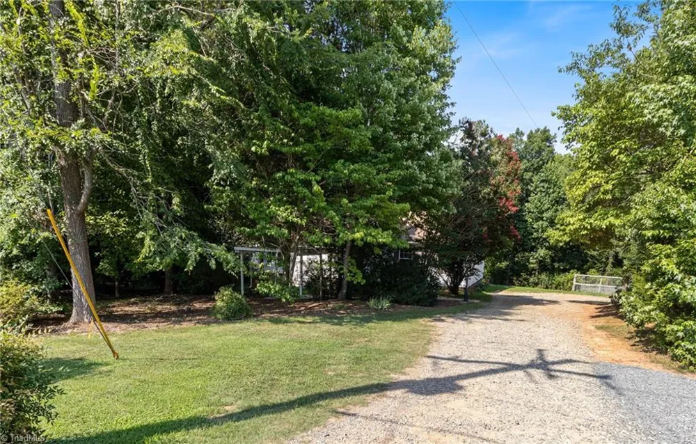 3286 Nc Highway 54 Haw River, NC 27258