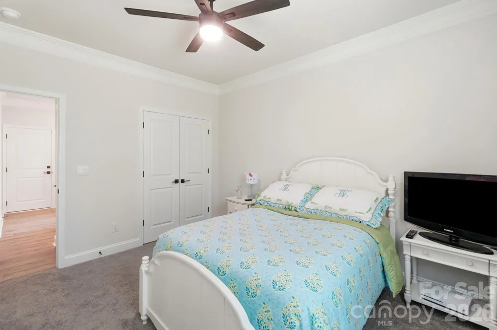 6042 Sylvan Drive Denver, NC 28037