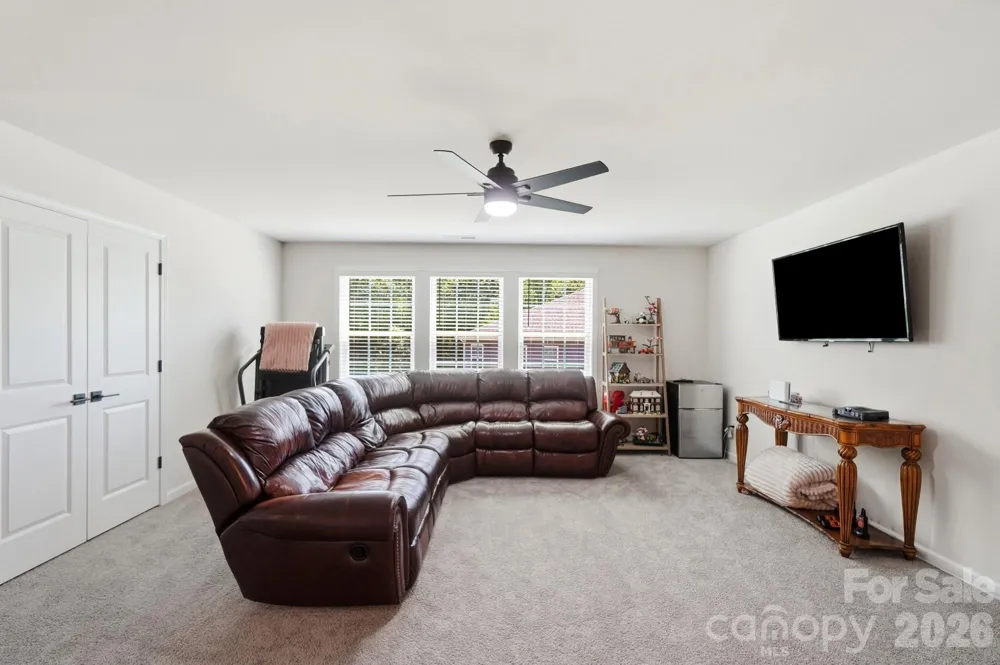 6042 Sylvan Drive Denver, NC 28037