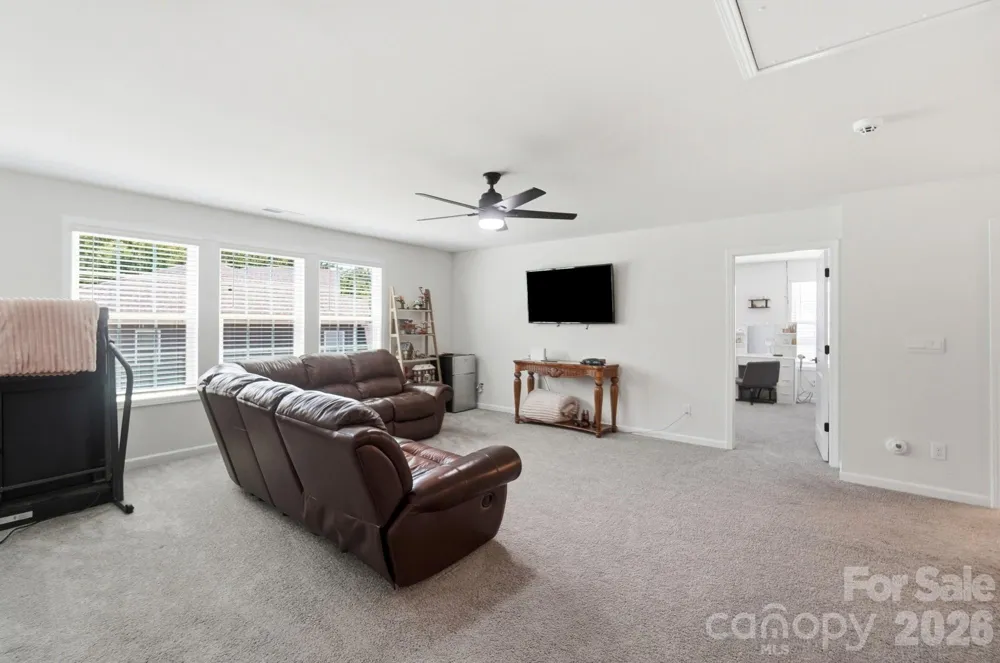 6042 Sylvan Drive Denver, NC 28037