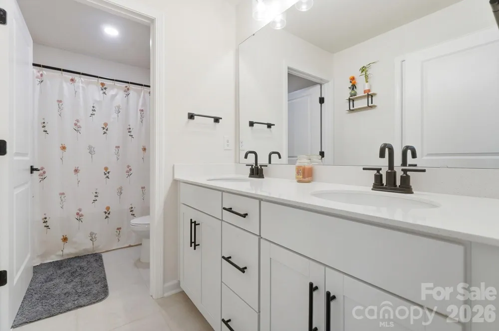 6042 Sylvan Drive Denver, NC 28037